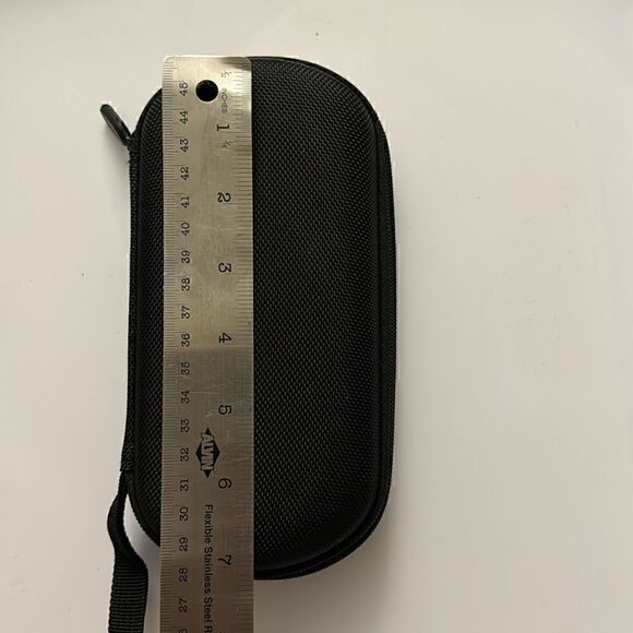 Technology / Gadget Case - Picture 6 of 6